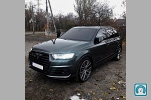 Audi SQ7  2017 810349