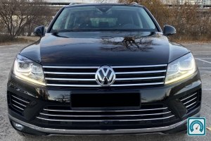 Volkswagen Touareg Premium 2017 810406