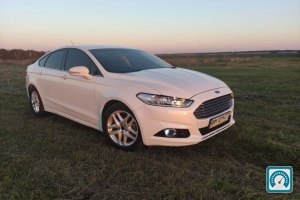 Ford Fusion  2015 810726