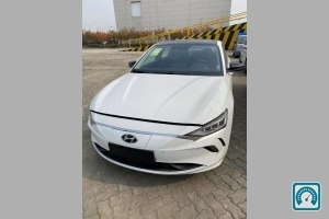 Hyundai Elantra Lafesta EV 2021 810814
