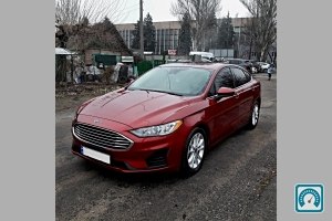 Ford Fusion  2019 810981