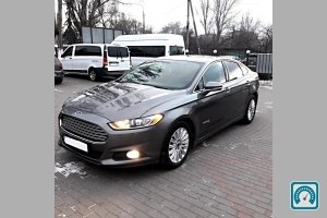 Ford Fusion  2013 811127
