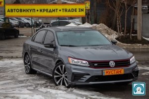 Volkswagen Passat  2018 811298