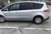 Ford S-Max  2011.  4