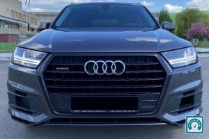 Audi Q7 50 TDI 2019 №811787