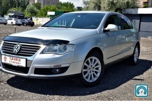 Volkswagen Passat  2006 812619