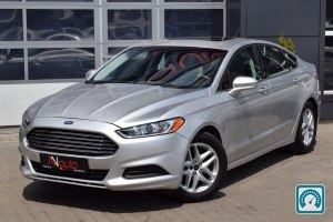 Ford Fusion  2017 813068