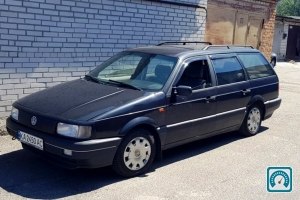 Volkswagen Passat  1991 813383