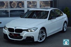 BMW 3 Series  2017 813476