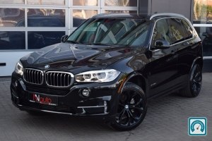 BMW X5  2015 813504