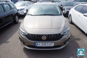 Fiat Tipo  2017 813597