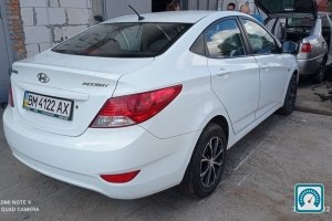 Hyundai Accent  2012 813882