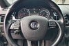 Volkswagen Touareg  2012.  12