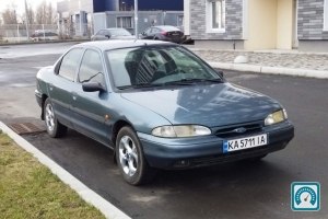 Ford Mondeo  1993 815102