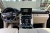 Toyota Land Cruiser Premium 2021.  12