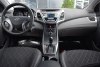 Hyundai Elantra  2016.  5