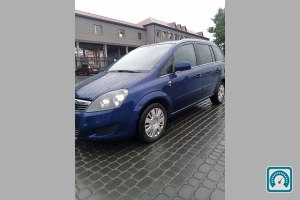 Opel Zafira  2010 №816622