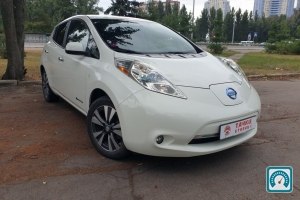 Nissan Leaf  2015 №817104