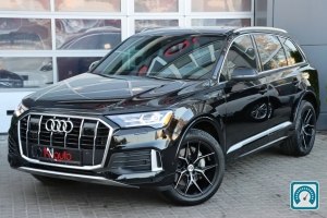Audi Q7  2022 №817183