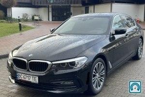 BMW 5 Series 530Xdrive 2019 817778