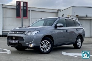 Mitsubishi Outlander  2012 №817862
