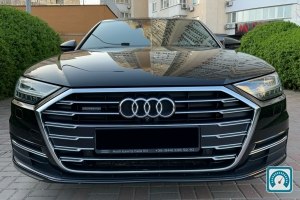 Audi A8 Long Quattro 2021 818336