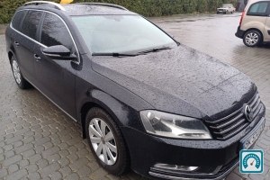Volkswagen Passat  2011 818799