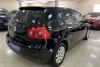 Volkswagen Golf  2005.  5