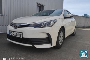 Toyota Corolla  2018 819263