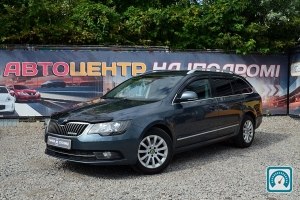 Skoda Superb  2014 819484