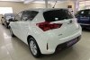 Toyota Auris  2013.  2