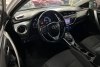 Toyota Auris  2013.  10