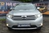 Toyota Highlander  2012.  2