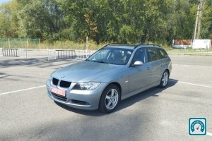 BMW 3 Series 320i 2007 819655