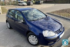 Volkswagen Golf  2007 819767