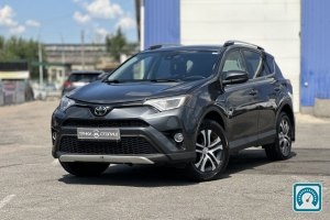 Toyota RAV4  2018 819775