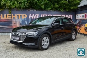 Audi e-tron  2019 819824