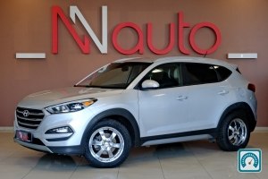 Hyundai Tucson  2017 819843