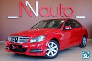 Mercedes C-Class C-180 2014 819858