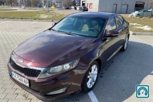 KIA Optima  2013 819932