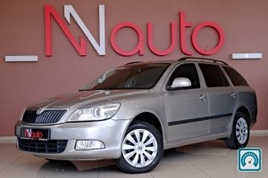 Skoda Octavia  2011 819940