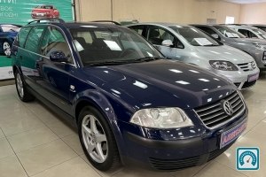 Volkswagen Passat  2001 819948