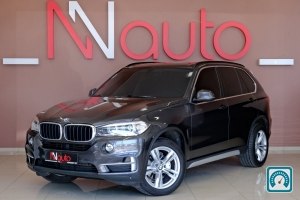 BMW X5  2015 819980