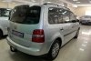 Volkswagen Touran  2004.  4