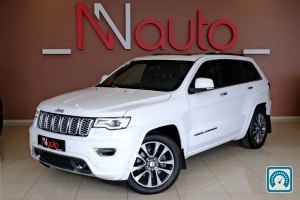 Jeep Grand Cherokee  2020 820073