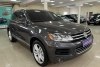 Volkswagen Touareg  2011.  5