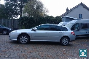 Renault Laguna  2010 820216