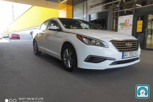 Hyundai Sonata  2015 820225