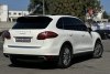 Porsche Cayenne  2010.  4