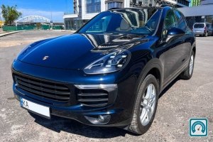 Porsche Cayenne  2017 820261